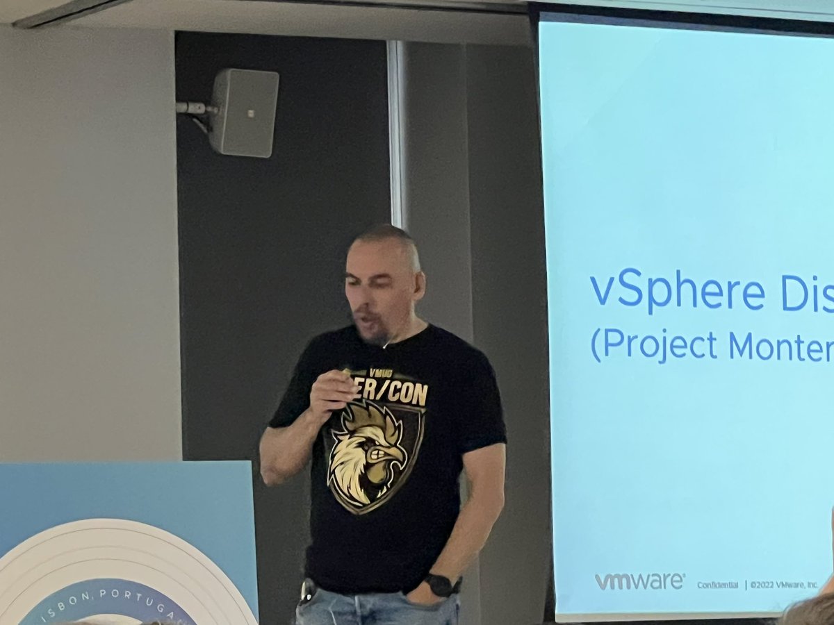 VMUG France tweet media