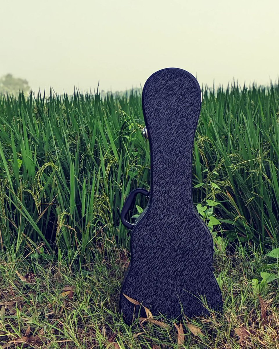BAJAAO (@bajaao) on Twitter photo Happy to share joy of happiness in your family tree.
Keep rocking!
#music #live #song #musician #newmusic #livemusic #guitar #travel #newyear #aesthetic #bajaaomusic #bajaao #vault #vaultmusic #ukulelelover #ukulele #performerproukulele
#Repost <a href="/thesoham/">tHe soHam | Soham Bhattacharya</a> Happy to share joy of happiness in your family tree.
Keep rocking!
#music #live #song #musician #newmusic #livemusic #guitar #travel #newyear #aesthetic #bajaaomusic #bajaao #vault #vaultmusic #ukulelelover #ukulele #performerproukulele
#Repost <a href="/thesoham/">tHe soHam | Soham Bhattacharya</a>