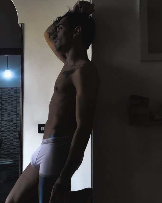 Profile? #malochico #onlyfans #onlyfanspromo #TelegramGroupLink #gay #BoysPlanet https://t.co/j3zT6T