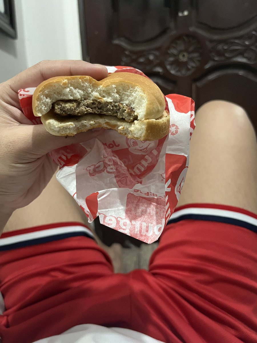 Eat my burger 😋🍔