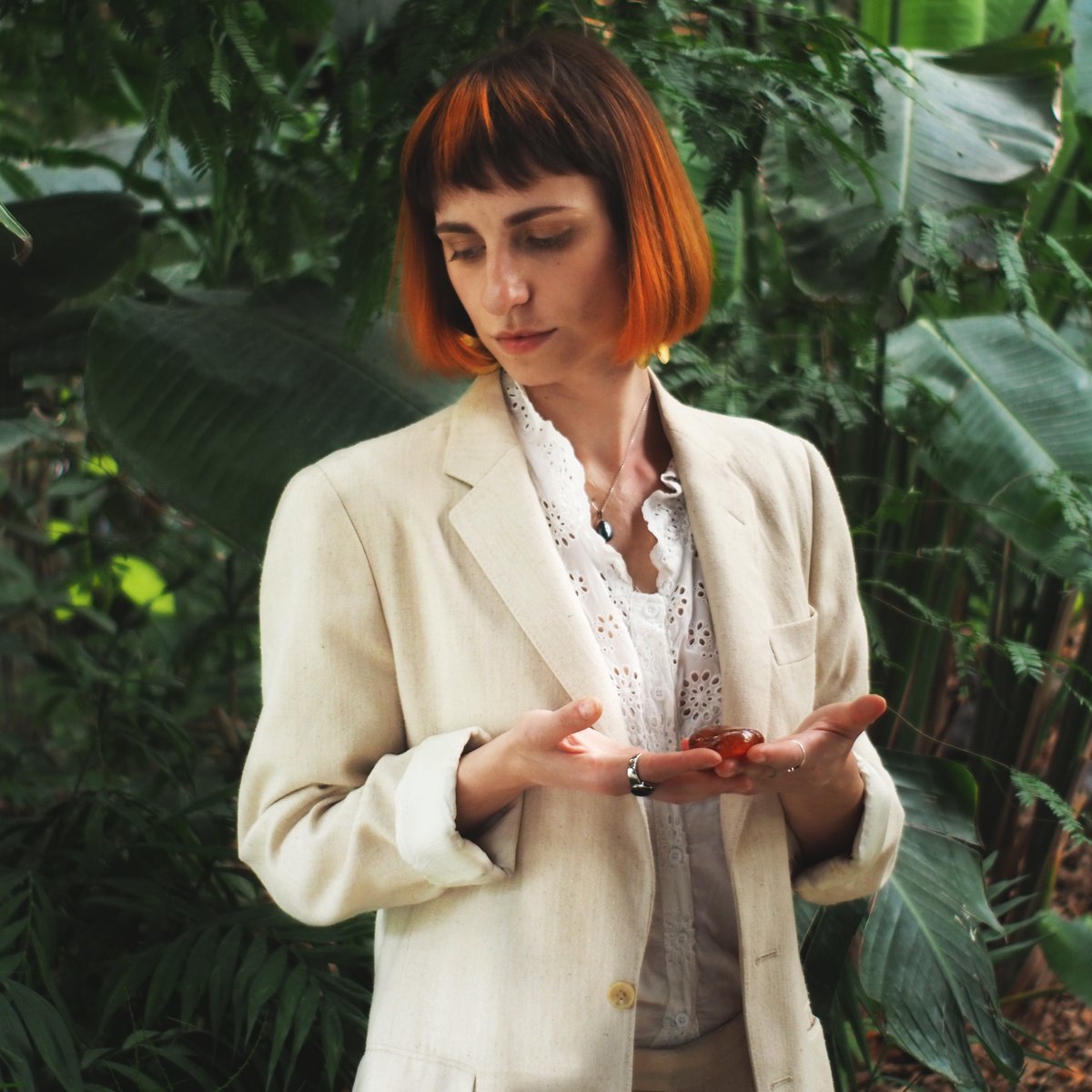 🚨 @veikband are dropping a new remix courtesy of <a href="/Trypheme_/">Tryphème</a>! 

Taken from the incoming vinyl reissue of the 'Maïdan/I7LI' EP, the French producer/composer has reworked both tracks, fusing them together into one

Stream the remix / pre-order the vinyl: veik.lnk.to/reissues