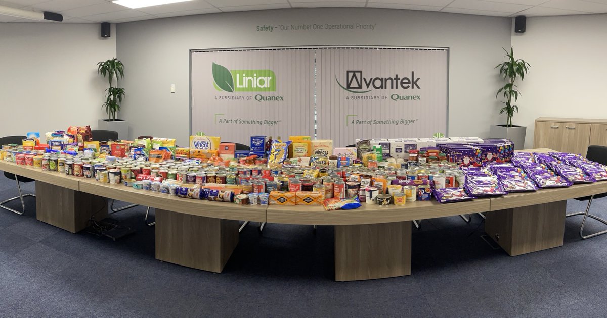 A BIG THANK YOU to everyone at Liniar and Avantek for donating a whopping 593 items of food for <a href="/SalcareRaystree/">Salcare Heanor</a> #FoodDrive
#LoveLiniar #Salcare #Community
