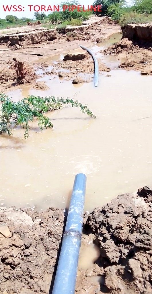 FaisalAminKhan's tweet photo. Rehabilitation of damaged drinking #water supply schemes due to #FloodsInPakistan starting in Tank​. Total works being done by @GovernmentKP share 120 million with 70 million from @UNICEF_Pakistan #water #Health @ImranKhanPTI @IMMahmoodKhan https://t.co/pYpdOQZAOF