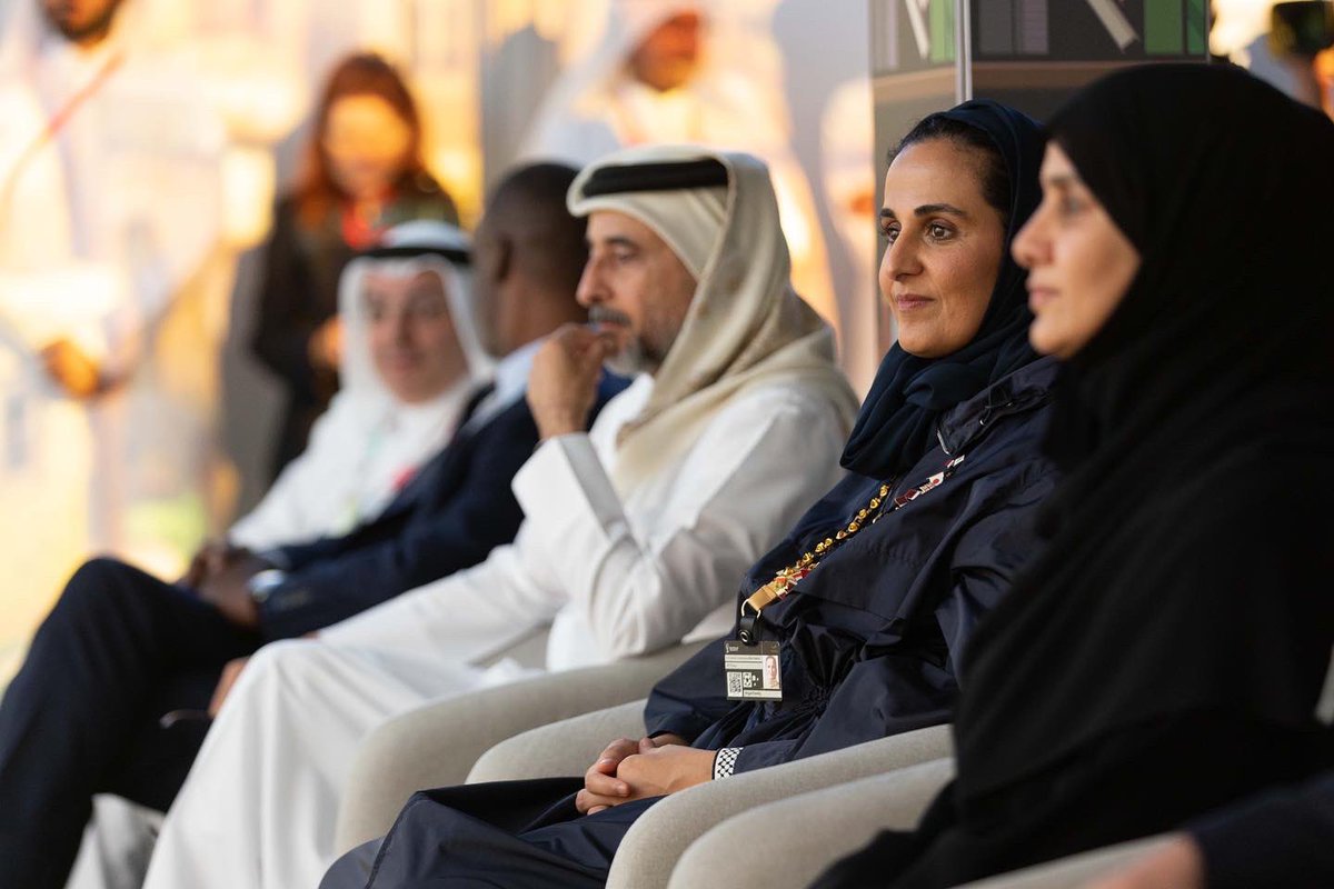 almayassahamad's tweet photo. افتتاح مؤتمر "إمباور ٢٠٢٢" من قبل منظمة "روتا" أيادي الخير نحو آسيا يمثل قدرة كرة القدم على تمكين الناس وتوحيدهم. 

سررت بالاستماع إلى نادية نجيب وهني ثلجية وعمر الديري وقيس حسن الضامن، حيث تعد تجاربهم مثالًا على قدرة كرة القدم على إحداث تغيير إيجابي في المجتمعات. https://t.co/Bl3kKyxZPN