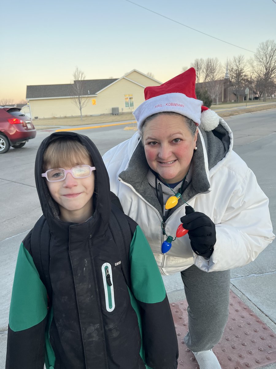 watson_hps's tweet photo. Watson Walking Wildcats had 150+ walkers on this chilly Wednesday morning! #hpswildcatsstrong https://t.co/pIhVJSxNXr