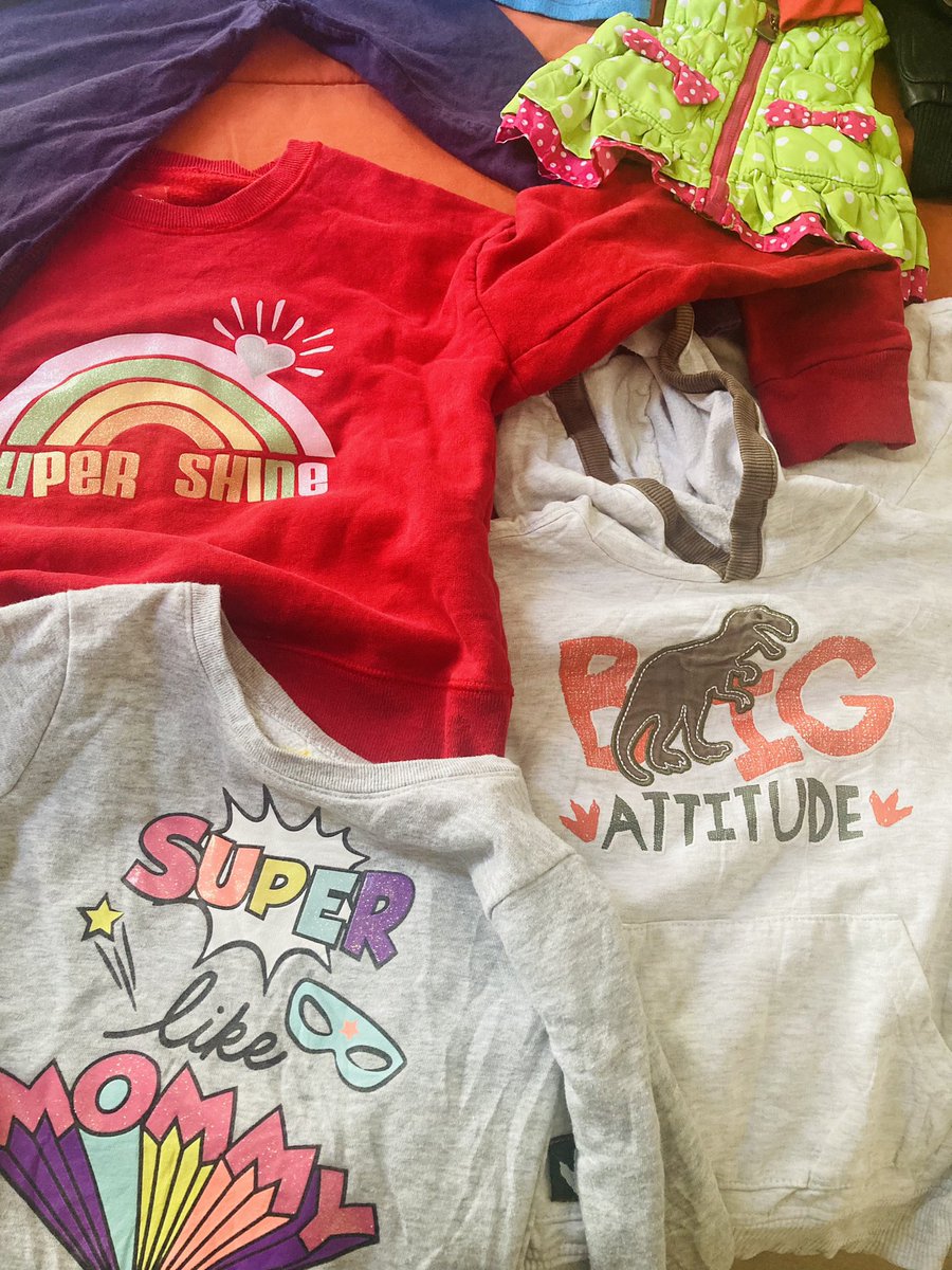 susipicks's tweet photo. Buen día ☀️ nosotros muy felices porque no paramos de ganar en mis grupos 🫣✅🤑

Qué creen? Gracias a las donaciones de varios de ustedes, este fin de semana regalaremos suéteres a niños de la calle o alguna comunidad indígena, les avisaré cuando se haya hecho, GRACIAS! https://t.co/6xBjlc67aI