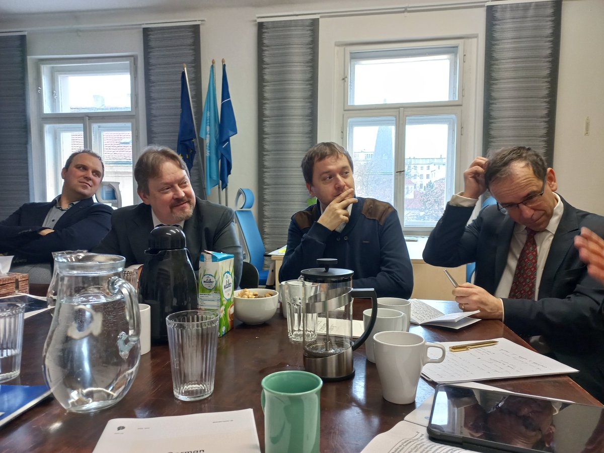 MChrusciel89's tweet photo. A very productive meeting between Polish 🇵🇱 &amp; Czech 🇨🇿 researchers at @AMO_cz on the cooperation within the Three Seas Initiative 🌊. Happy to see that #3SI is gaining attention here in Prague - much more still to be done!

Proud to represent @IEuropy within the 🇵🇱 delegation! https://t.co/zyx6XDW6TA