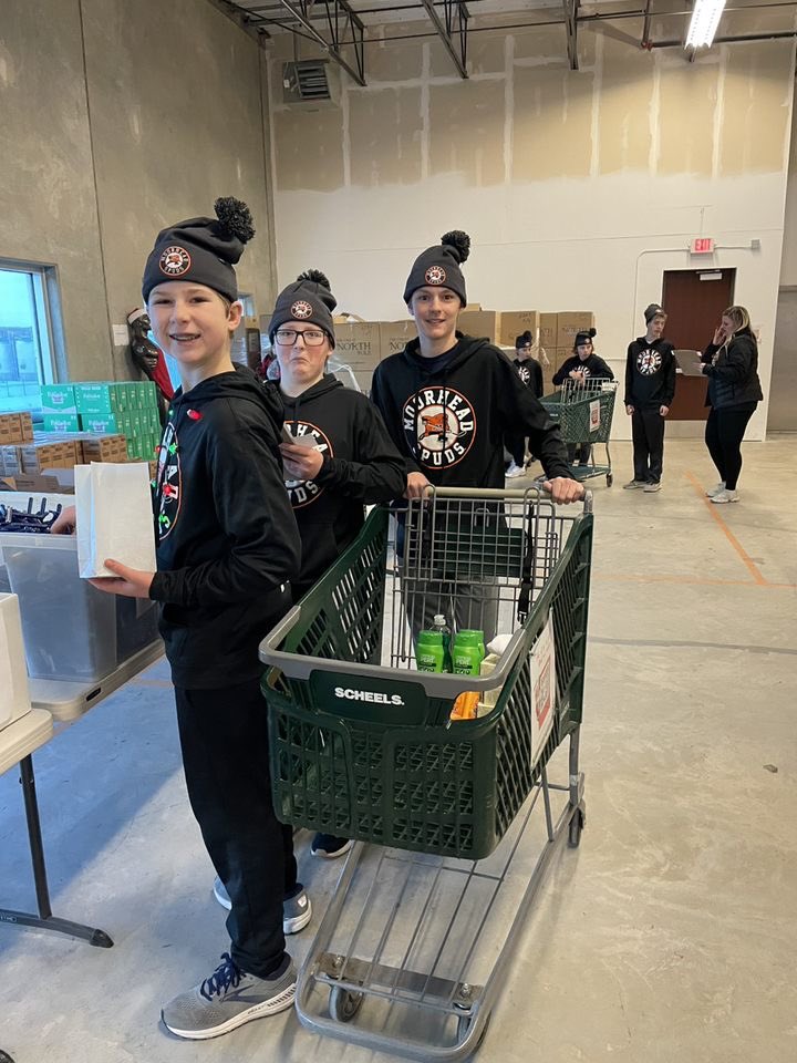 Moorhead PWB Black tweet media