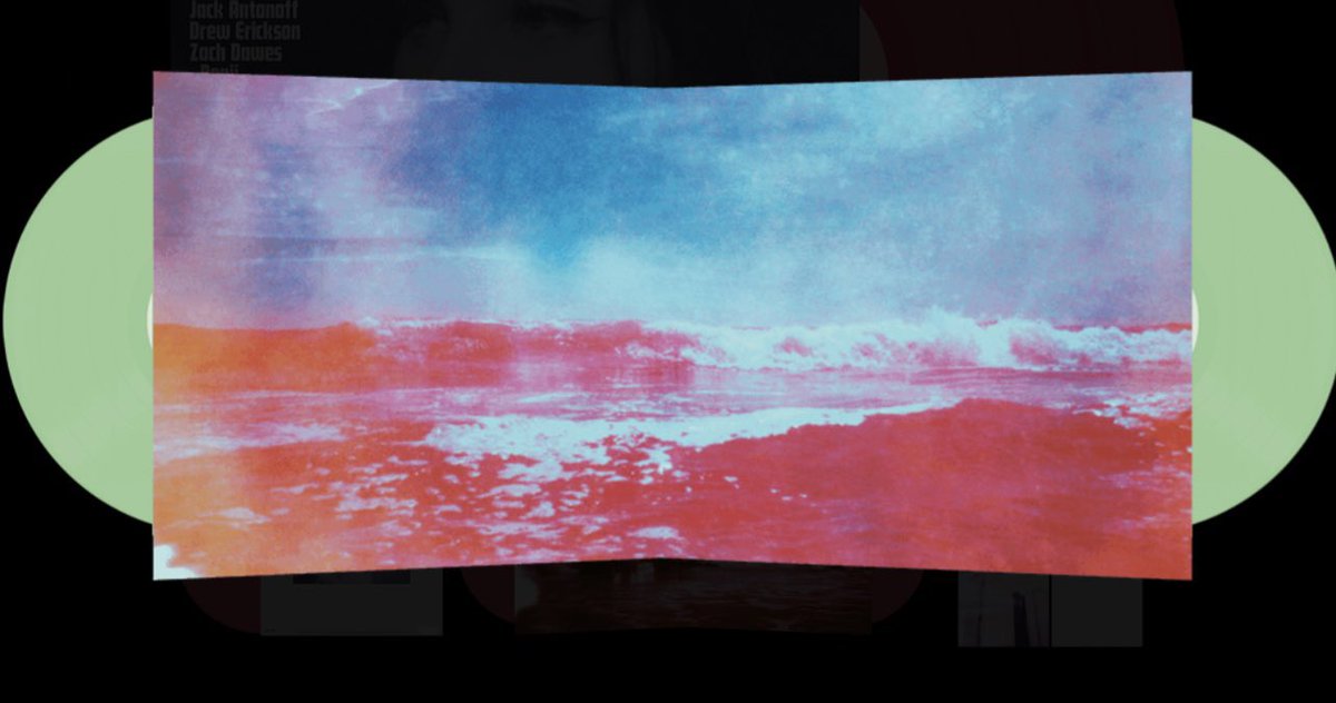 LanaDReyOnline's tweet photo. Vinyl gatefolds for Lana Del Rey’s upcoming album https://t.co/8oiHXjLROq