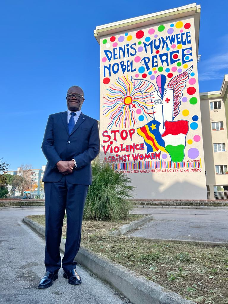 Nick_KingYNK's tweet photo. Félicitations cher Compatriote #PrixNobel2018 @DenisMukwege 

Ce mercredi, le Dr Denis s'est vu décerner la médaille d'honneur de la ville de Sant’Antimo, dans la région de Naples. 

#RDC to #ITALIE
MV https://t.co/NJRXs752Iu