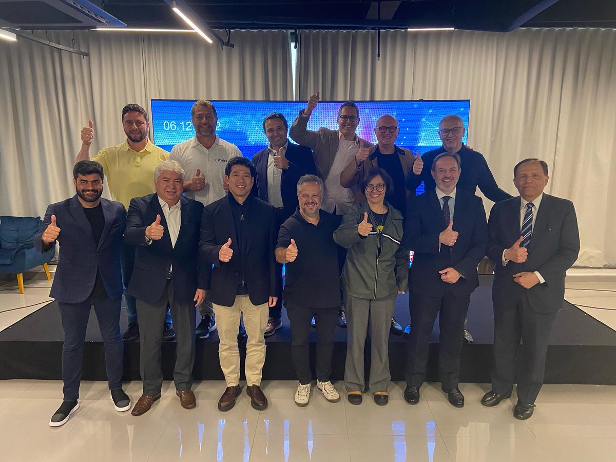 ibrachina's tweet photo. Ontem (6), o Ibrachina Smart City Council realizou mais uma reunião de trabalho. Na pauta, uma avaliação das atividades de 2022 e propostas de possíveis ações para 2023.
#ibrachina #smartcity #smartcitycouncil #icities #responsabilidadesociocultural #urbanismo #acupunturaurbana https://t.co/k1PhJw5lel