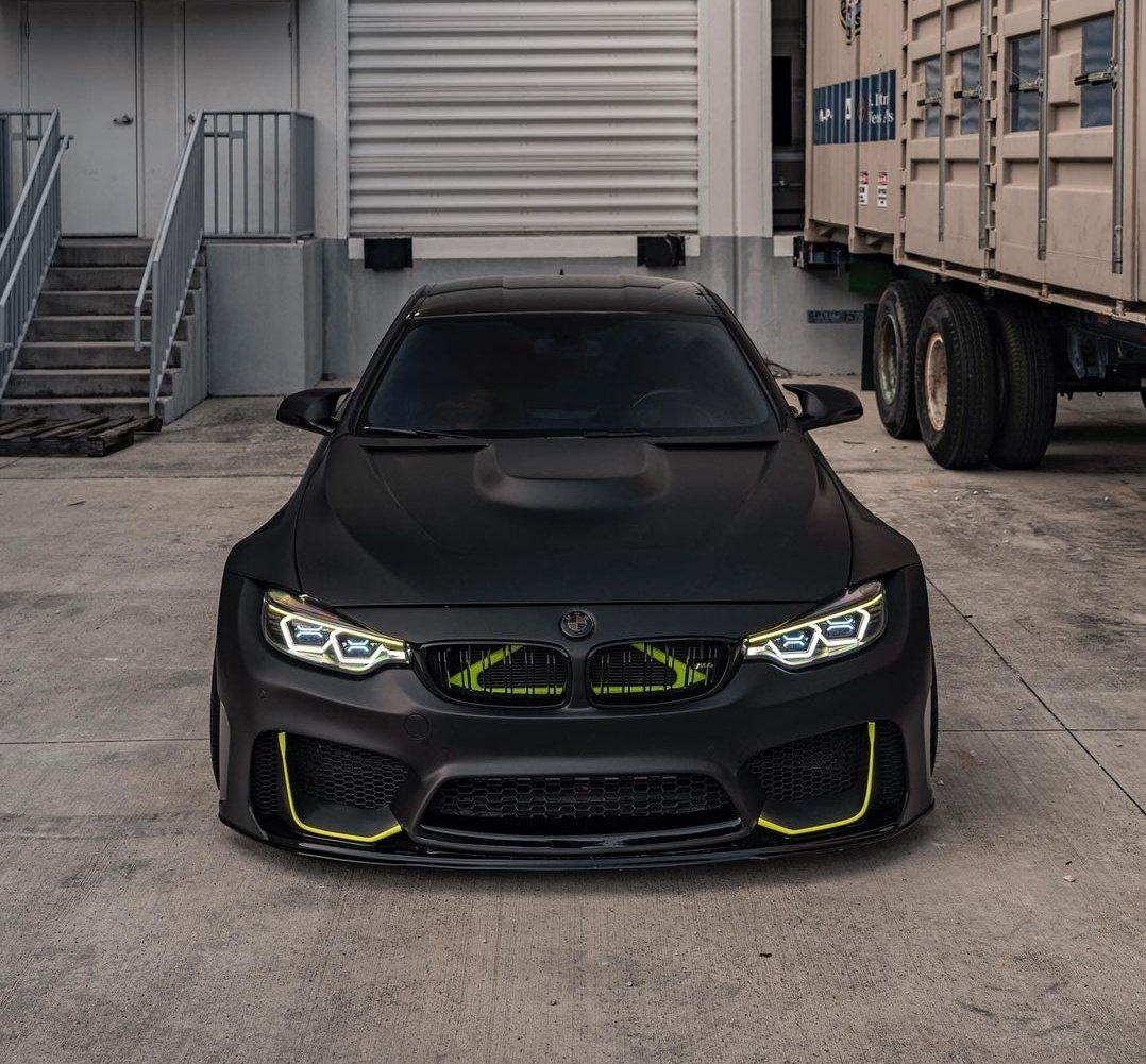 WorldWideCarsTM's tweet photo. One of one widebody BMW M4 https://t.co/LVjCQBLv3e