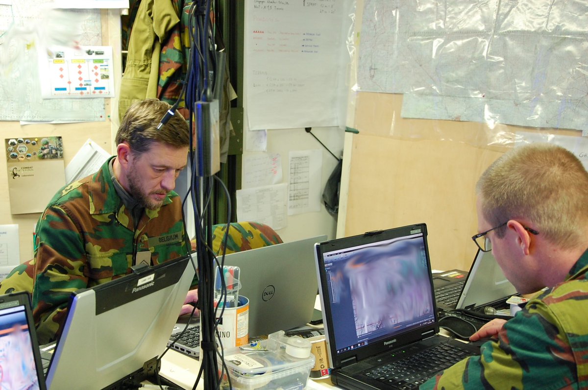 9_BIMa_AdT's tweet photo. L’ #Interopérabilité est totale entre la #9_BIMa et les militaires 🇧🇪 du bataillon de #ChasseursArdennais engagés dans l’expérimentation #SCORPIONXII @BelgiumDefence @Commandement_FT @1reDivision @armeedeterre #PrépaOps #StrongerTogether @11e_RAMa https://t.co/63pXV7t2Em