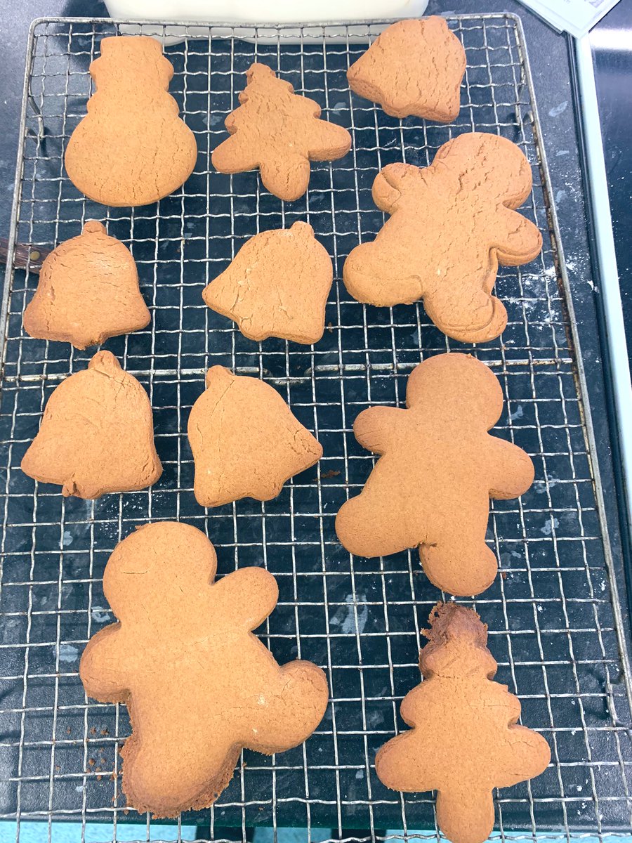 FoodandNutrition (@ashvillehomeec) on Twitter photo YR 8 Baking their way into the festive season. Let the countdown begin. <a href="/AshvilleCollege/">Ashville, Harrogate</a> YR 8 Baking their way into the festive season. Let the countdown begin. <a href="/AshvilleCollege/">Ashville, Harrogate</a>