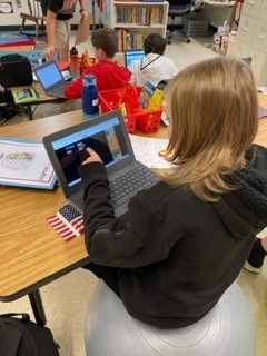 AllisonEubankss's tweet photo. IKES gifted students participated in Hour of Code! @ITSCCSD @IndianKnollES 
#ccsdconnectED23 #hourofcode https://t.co/jlgktE8HBb