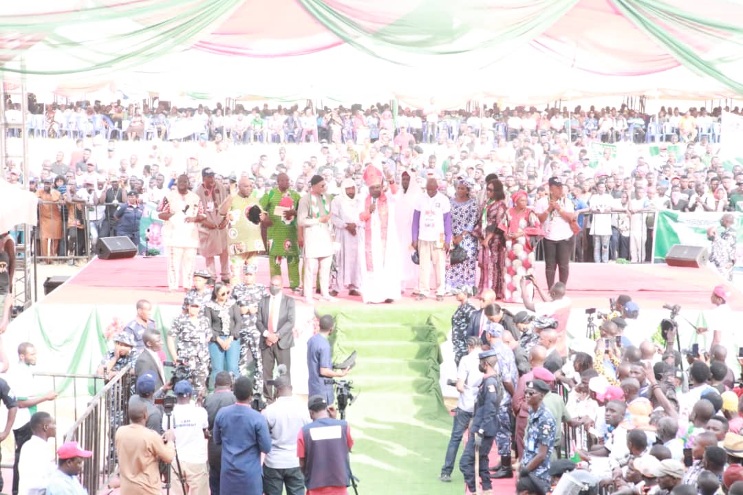 For those in doubt, OBIDIENTS are all over Nigeria including the North
How else can one describe Organic Support? 
This was not organised by Political Party big wigs.
It was not an enforced assemblage of people paid to attend.
Thank you Taraba State for such massive support today