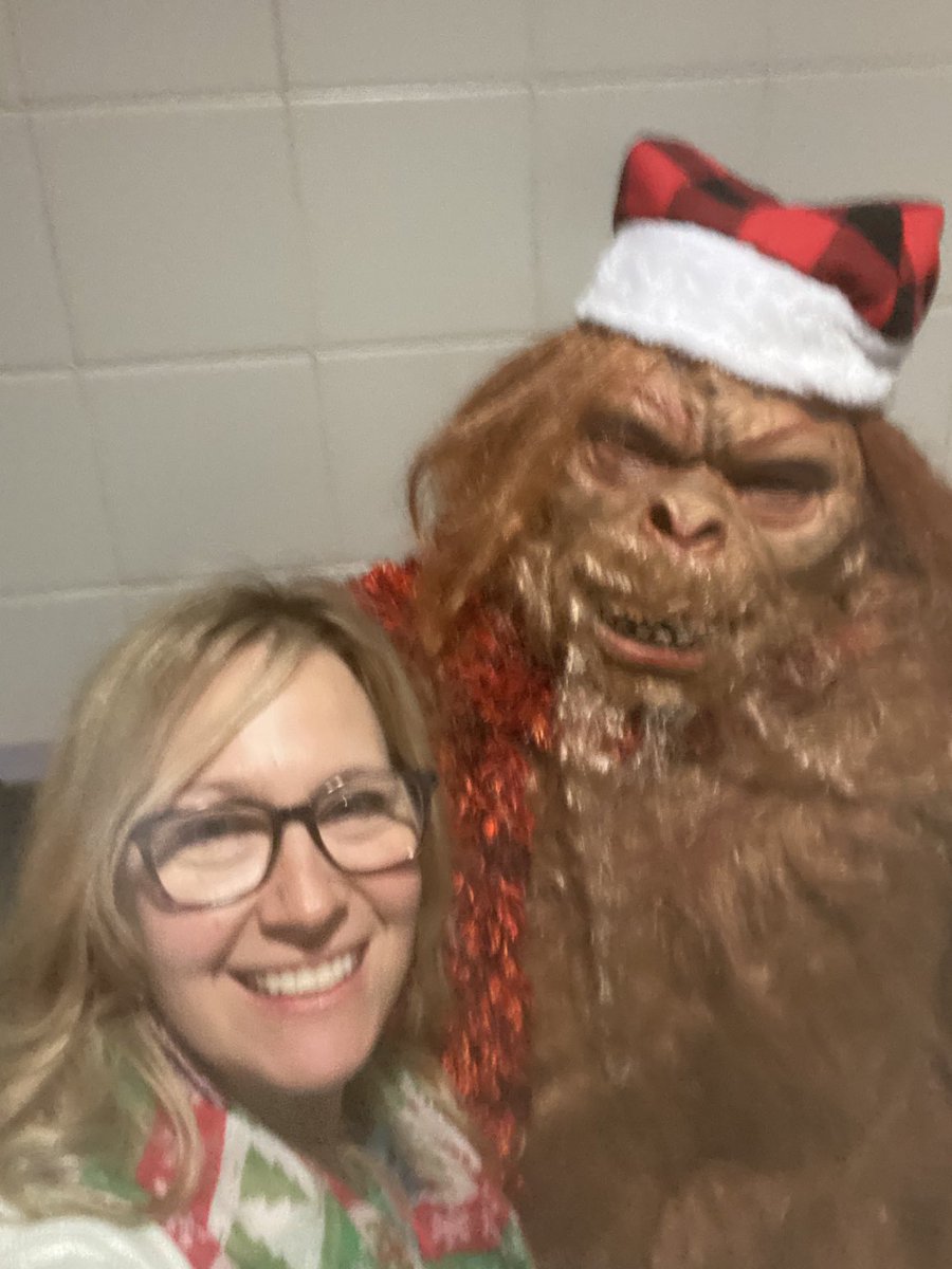 BEWARE— Discovering Sasquatch hiding in the restroom nearly gave me a heart attack!  #GESshineon