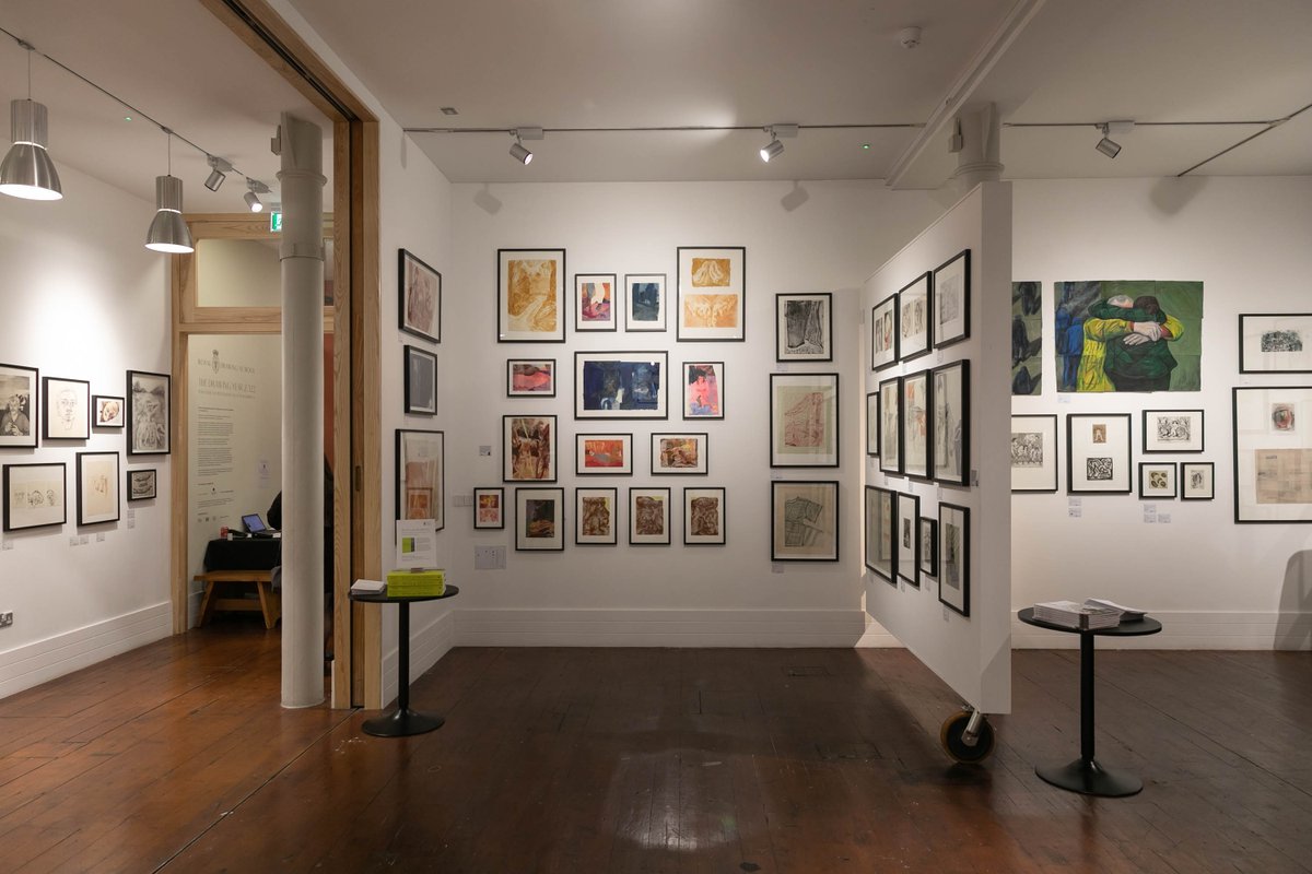 RoyalDrawing's tweet photo. The Drawing Year 2022 Exhibition is now open! 

Visit Monday to Saturday until 21st December, or see it all online...

👉https://t.co/Qykuf26ofK 👈 https://t.co/23m628sjVG