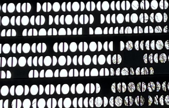 Wer entschlüsselt den Code auf dem Bundeswehr-Ehrenmal?
#cryptology #crypto #encryption #cryptogram 
#cryptohistory #HistoCrypt #cryptography 
scienceblogs.de/klausis-krypto…