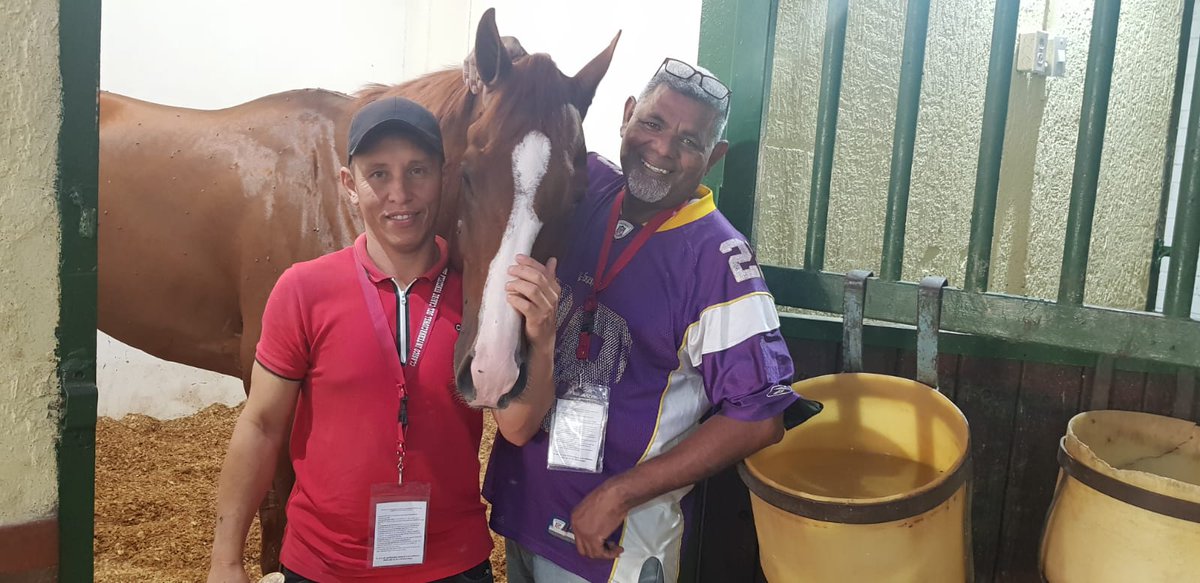 𝑨𝒍𝒃𝒂𝒏𝒚 𝑮𝒐𝒏𝒛𝒂𝒍𝒆𝒛❤🐎 tweet media