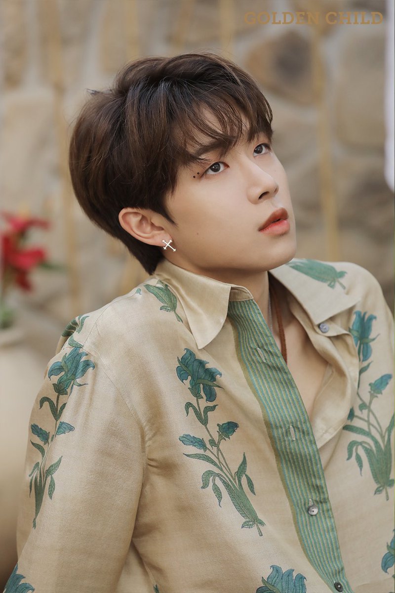 KDHLOOKS_GC's tweet photo. #골든차일드 #김동현 @GoldenChild #KimDonghyun https://t.co/MJjUBHRHEz