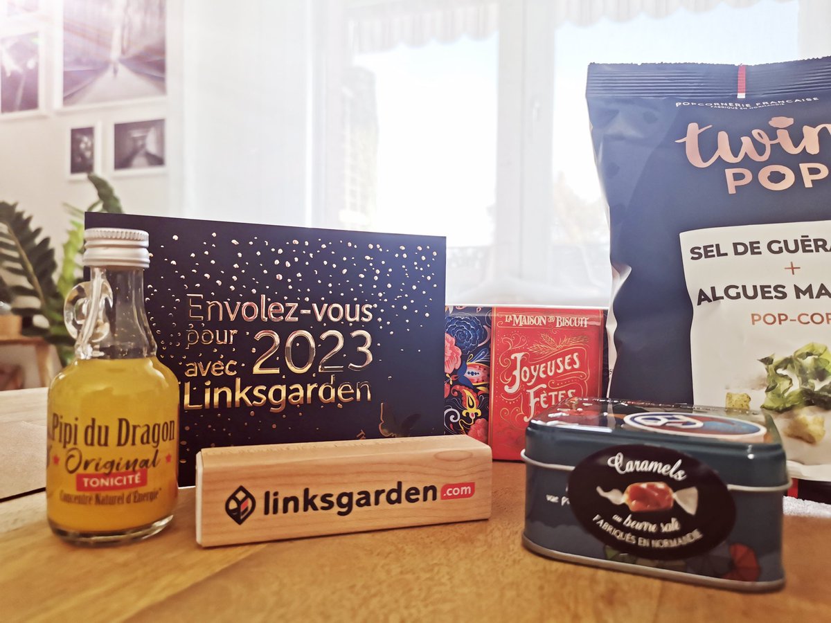 Merci <a href="/linksgarden/">Linksgarden (FR)</a> pour ce colis "made in Normandie" 😘 J'hésite à tester le Pipi du Dragon mais on va faire un effort 🐲😅