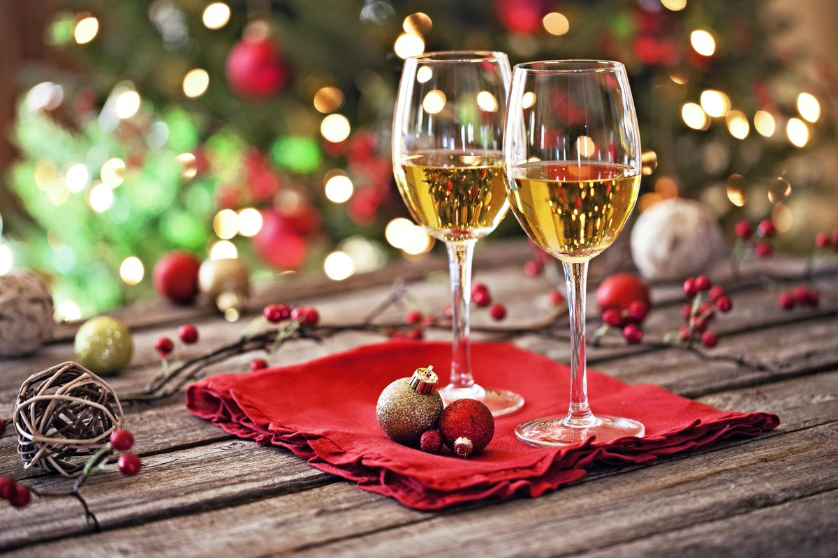 Festive Collections | 6 Rich Whites - mailchi.mp/4c2785e0e127/v…