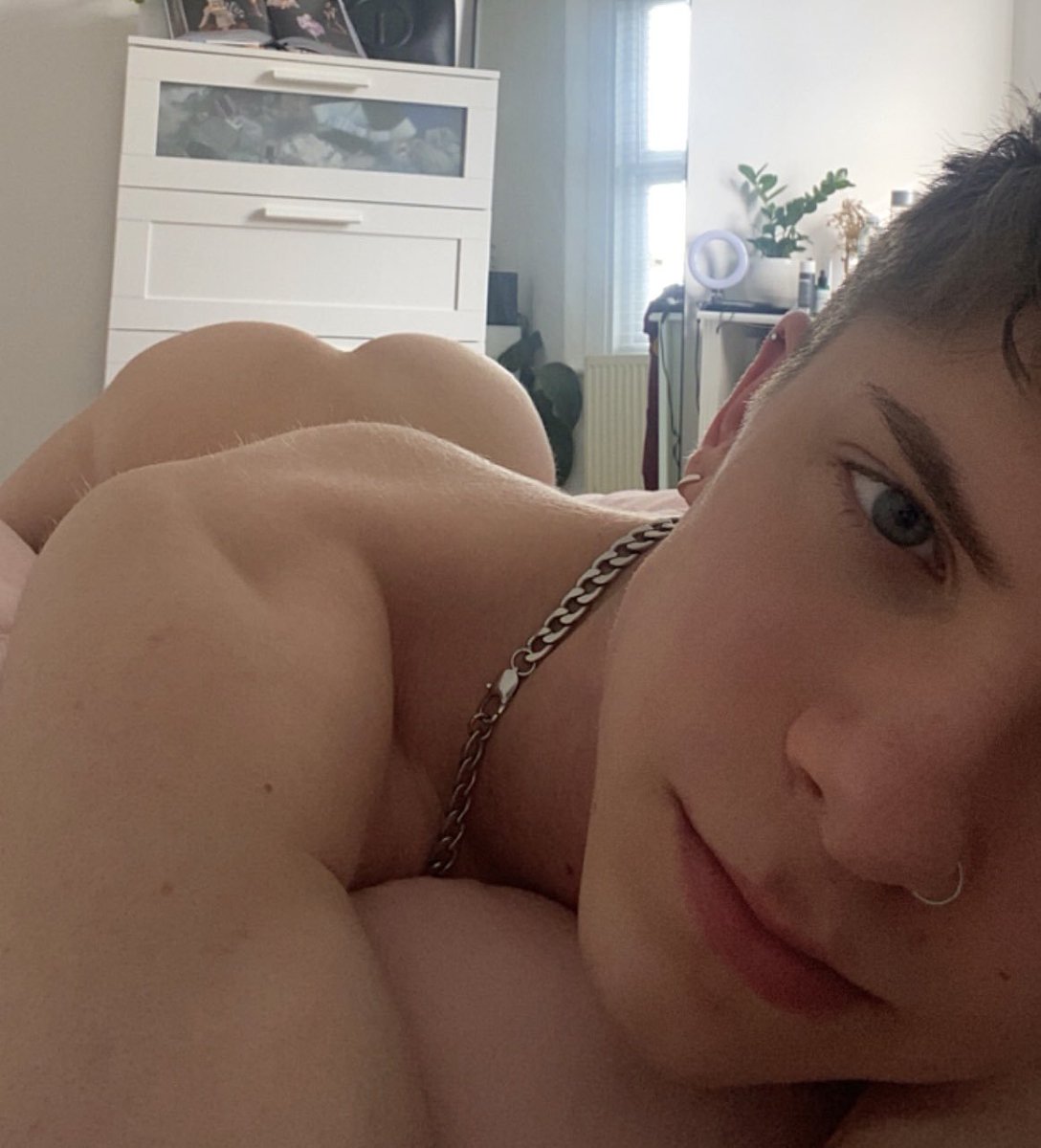 picsoftwinks's tweet image. Lick lick 😍🤪🤪