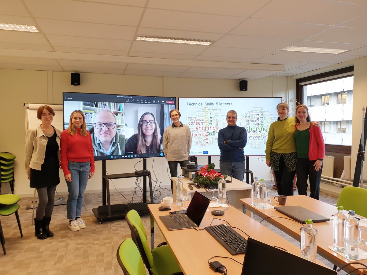 FNSCloudEU's tweet photo. Lots of great ideas shared today at the workshop kindly hosted by ILSI Europe, reflecting on the lessons learned from previous workshops and brainstorming topic and outline for our last set of workshops. Stay tuned 🤓 #FNSCloud #ILSIEurope https://t.co/wWsXBVYfOj
