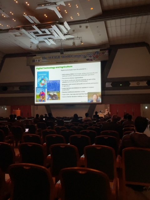 Plenary speaker Carolyn Florey (<a href="/carolynflorey/">Carolyn Florey</a>) explains why digital agriculture should not only "consider the target populations’ needs, constraints, and appropriateness, but also to ensure that digital technologies do not exacerbate social and economic inequalities." #CIGR2022