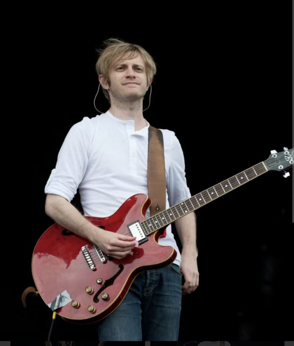 Colin Francis tweet media