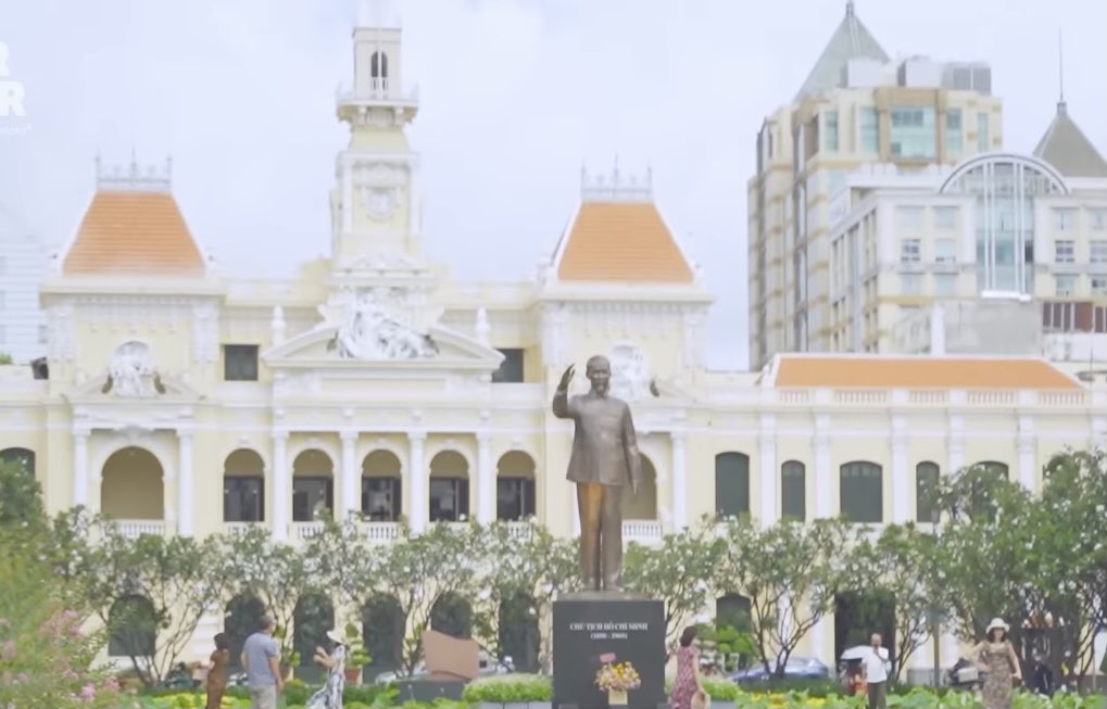 queerisy's tweet image. habis nonton vlog nya Nessie Judge @nessiejudge yang keliling Vietnam dan baru sadar ternyata so much to explore in vietnam.. cantik banget ini Ho Chi Minh city!
next travelling bakal masukin Vietnam ke daftar negara yang wajib dikunjungi 🥹🤍
