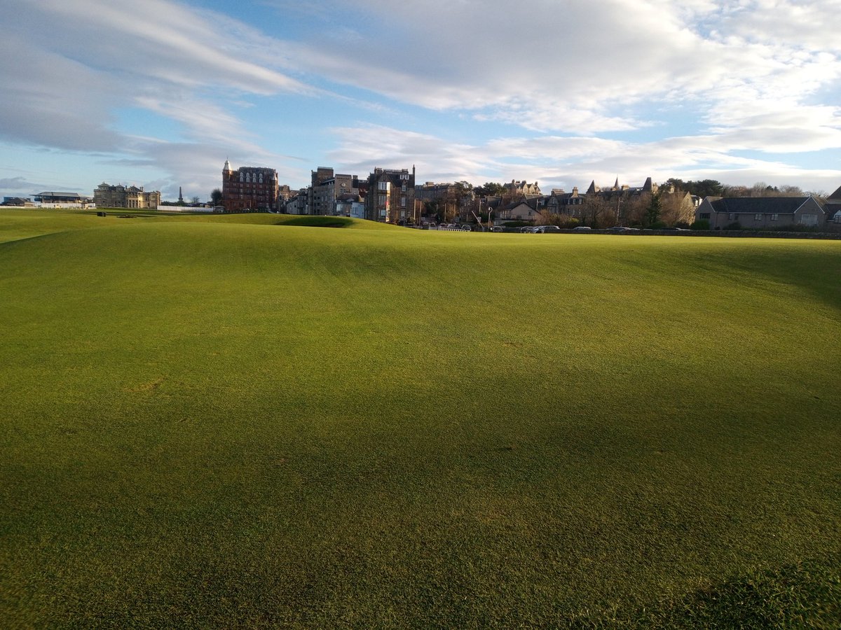 David Poulton PGA on Twitter "Pin position"