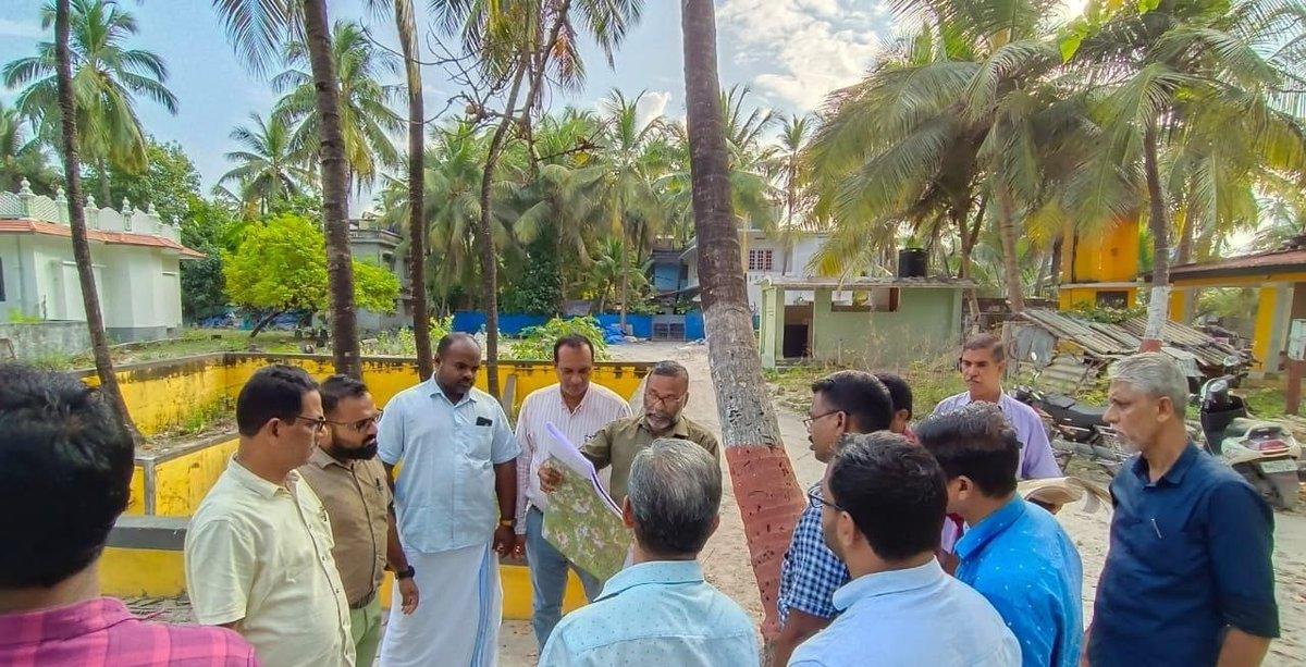 mopr_goi's tweet photo. The Union Territory of #Lakshadweep has initiated the Ground Truthing activity in the Islands of #Amini, #Kadamath, #Minicoy, #Bidra and #Kalpeni.
#SVAMITVA helps in the creation of GIS maps that can be leveraged by any Department for their use.
#स्वामित्व
#MeriSampattiMeraHaq https://t.co/Zi1cEA9EX1