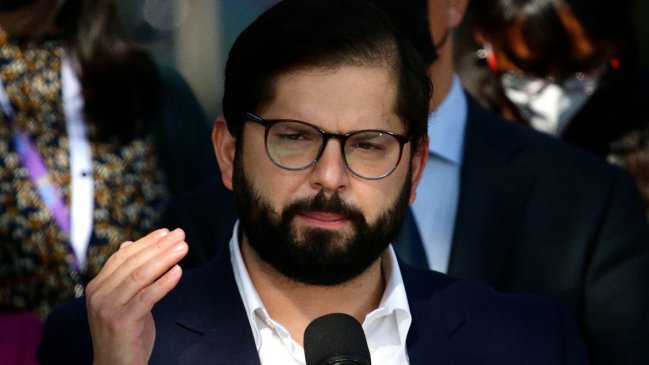 Presidente Boric ante idea de órgano mixto constituyente: "Es preferible un acuerdo imperfecto que no tener un acuerdo" #CooperativaContigo bit.ly/3VTzOYg