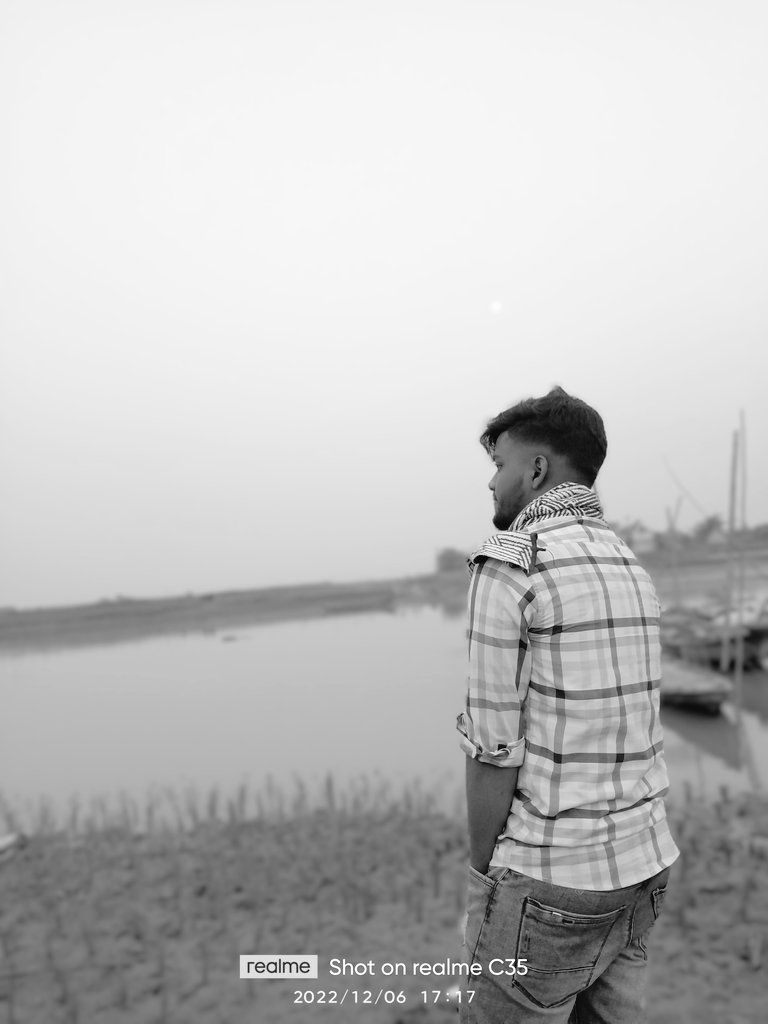 MahfujShak2004's tweet photo. Follow me 🌿 and get back follow 🎉 @MahfujShak2004 https://t.co/brWuhucnJP
