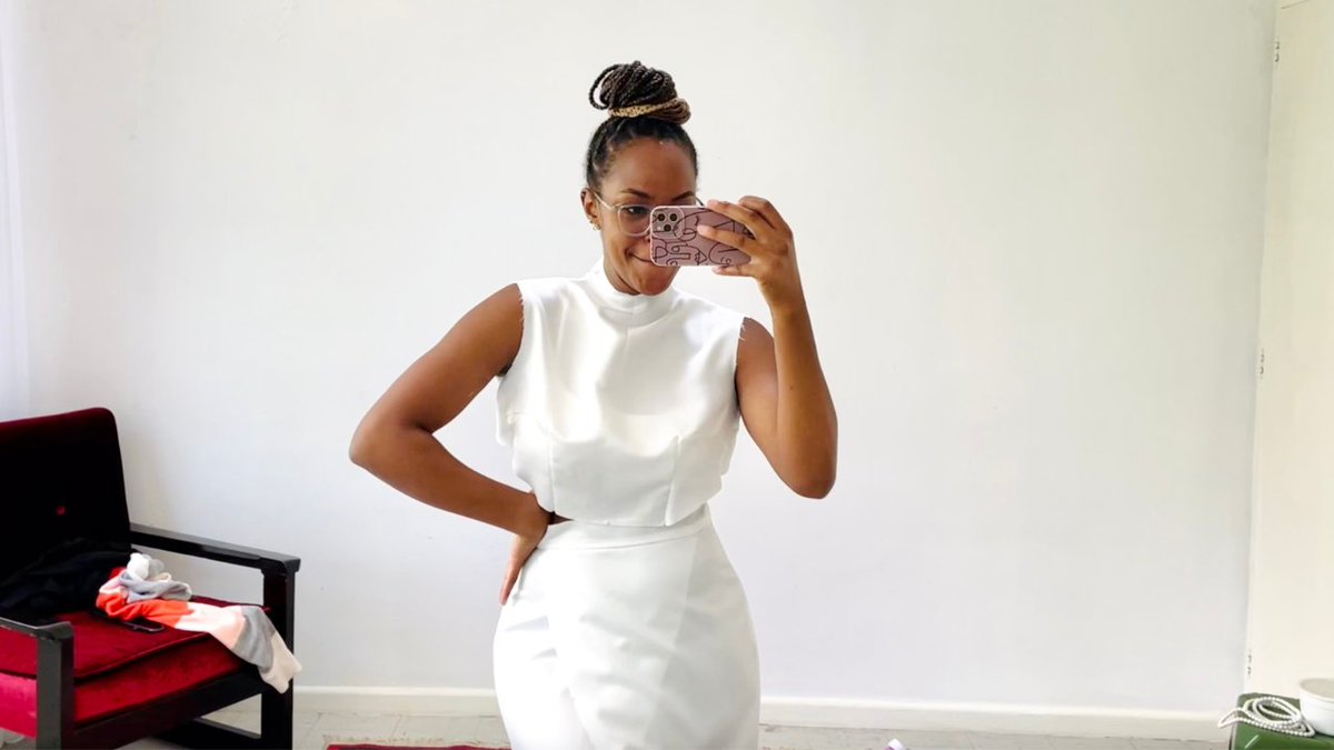 Prepping For A Big Night! Vlogmas Day 03
youtu.be/aymf89Ngzhc