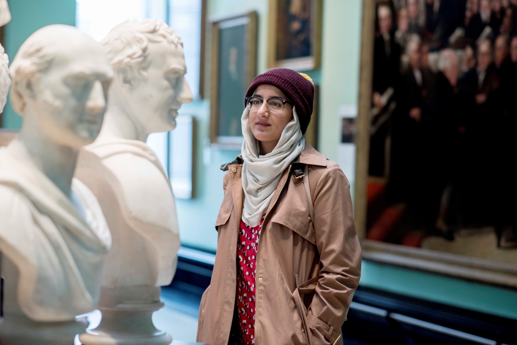 NPGYouth's tweet photo. Aged 16+? Volunteer with us at the National Portrait Gallery! 🙌

We are looking for a large team of enthusiastic volunteers to help us bring @npglondon to life when we reopen in 2023 🌟

To find out more and apply, visit https://t.co/6ZGlrqG2sw https://t.co/IUY7ampvRJ