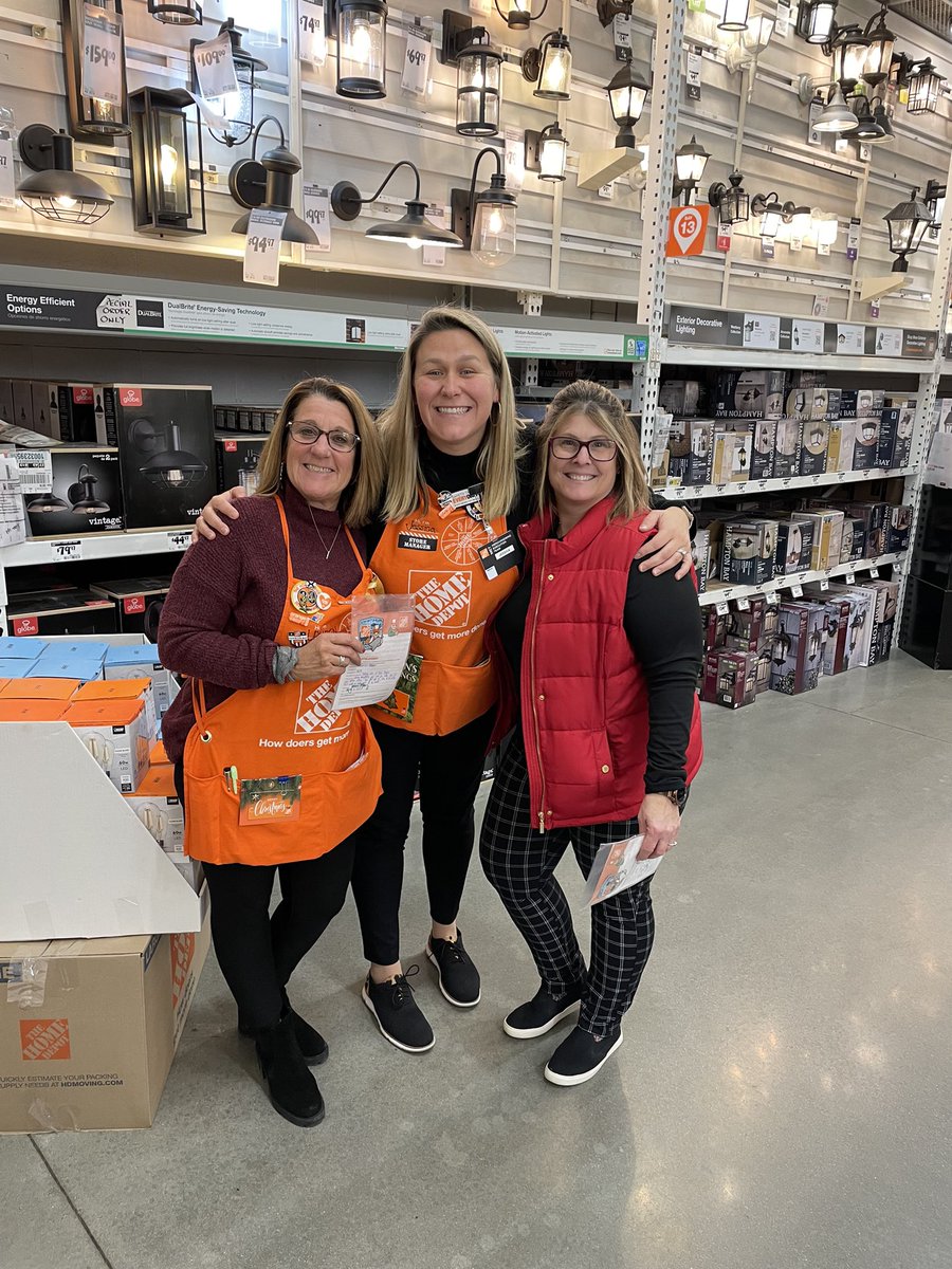 Lauren Morgan (@laurentmmorgan) on Twitter photo @2678 When your Store Manager takes the time to recognize you! #Thankful #inspired #asdslife <a href="/JessicaMeaney3/">Jessica Meaney</a> <a href="/tammylp56/">TammyP</a> <a href="/DanielleKida1/">Danielle Dion Korell</a> <a href="/RichRoach28/">Richard Roach</a> #weareblessedbyyoujess 🧡🧡 @2678 When your Store Manager takes the time to recognize you! #Thankful #inspired #asdslife <a href="/JessicaMeaney3/">Jessica Meaney</a> <a href="/tammylp56/">TammyP</a> <a href="/DanielleKida1/">Danielle Dion Korell</a> <a href="/RichRoach28/">Richard Roach</a> #weareblessedbyyoujess 🧡🧡