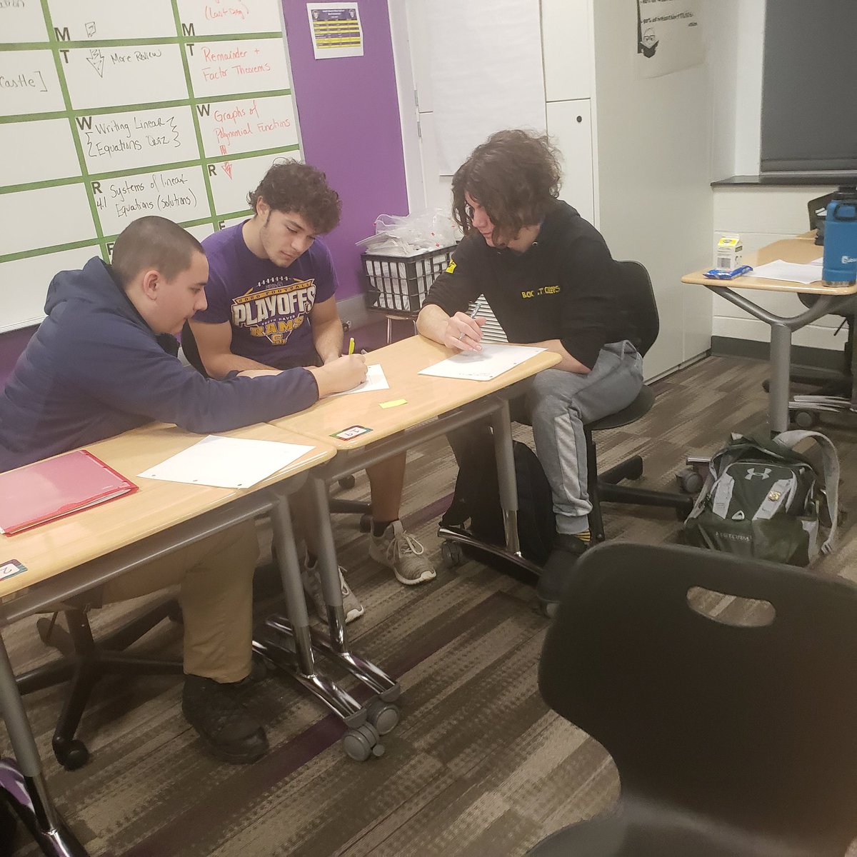 Playing Castle Attack in AP Calc today. Thanks <a href="/CalcMedic/">Math Medic (artist formerly known as Calc Medic)</a> 
#mtbos #ITeachMath #Teach180