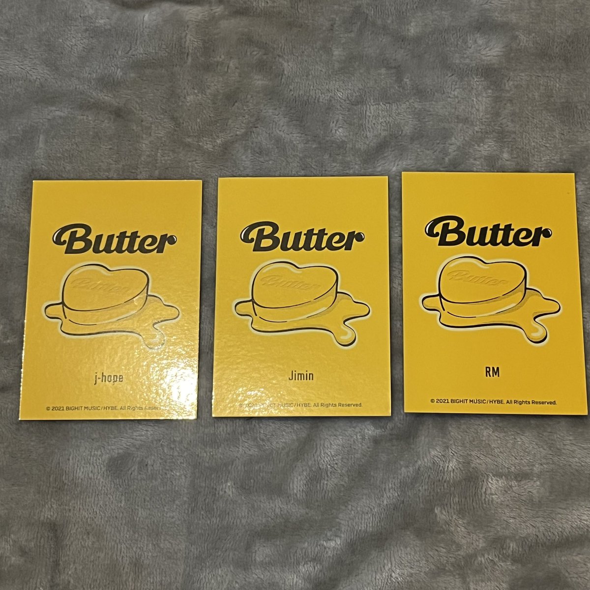 moonjincart's tweet photo. 🍎wts lfb lf bts ph 🇵🇭 HELP RT 

☽ BUTTER cardigan pc
☽ Onhand  
💸70 each
💸180 set

☽ DOP: flexi
☽ prio PAYO

〰️dm me or comment “mine”

🏷️Butter cardigan mini pcs rm jin suga hobi jimin taehyung jungkook help rt https://t.co/isw87HVQUI