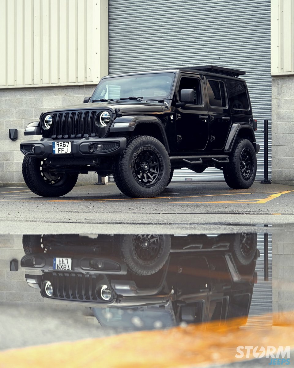 Storm Jeeps tweet media