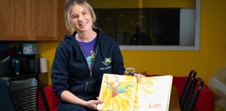 Melissa Bewick (MBA'11) is breaking the cycle of child poverty in Saint John. Her non-profit organization, Bee Me Kidz, has helped their kids improve their self esteem, have better mental health, and feel more hopeful about the future.

Learn more: bit.ly/3F0xcSX