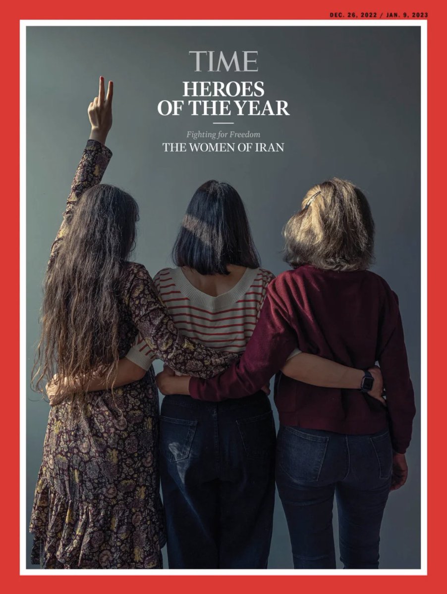 The brave women of my homeland fighting for freedom, ‘The heroes of the year’. 💚🤍❤️ #Iran #Mahsa_Amini‌ 
Article: <a href="/AzadehMoaveni/">Azadeh Moaveni</a> 
Photo: Forough Alaei 
time.com/heroes-of-the-…