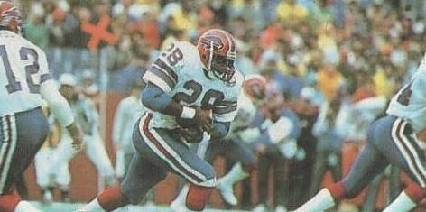 VintageBills's tweet photo. On 11/18/84- Greg Bell put up 206 yards rushing & 1 TD (added another score receiving) in a 14-3 victory over the Cowboys! One of only 11 200+ yard games in Buffalo's history!! #BillsMafia #VintageBills #GregBell https://t.co/B1K465NUfI