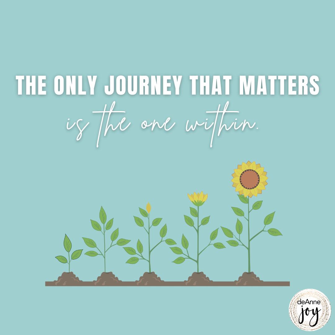 Coach_DeAnneJoy's tweet photo. I challenge you to spread a little joy today! If you see someone without a smile, give them yours! #inspiration #goodadvice #small https://t.co/6PcWiHPtEZ