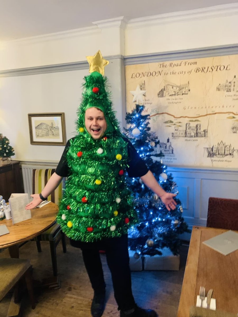 still taking bookings for festive tables! Give us a call on 01672 515201 to book