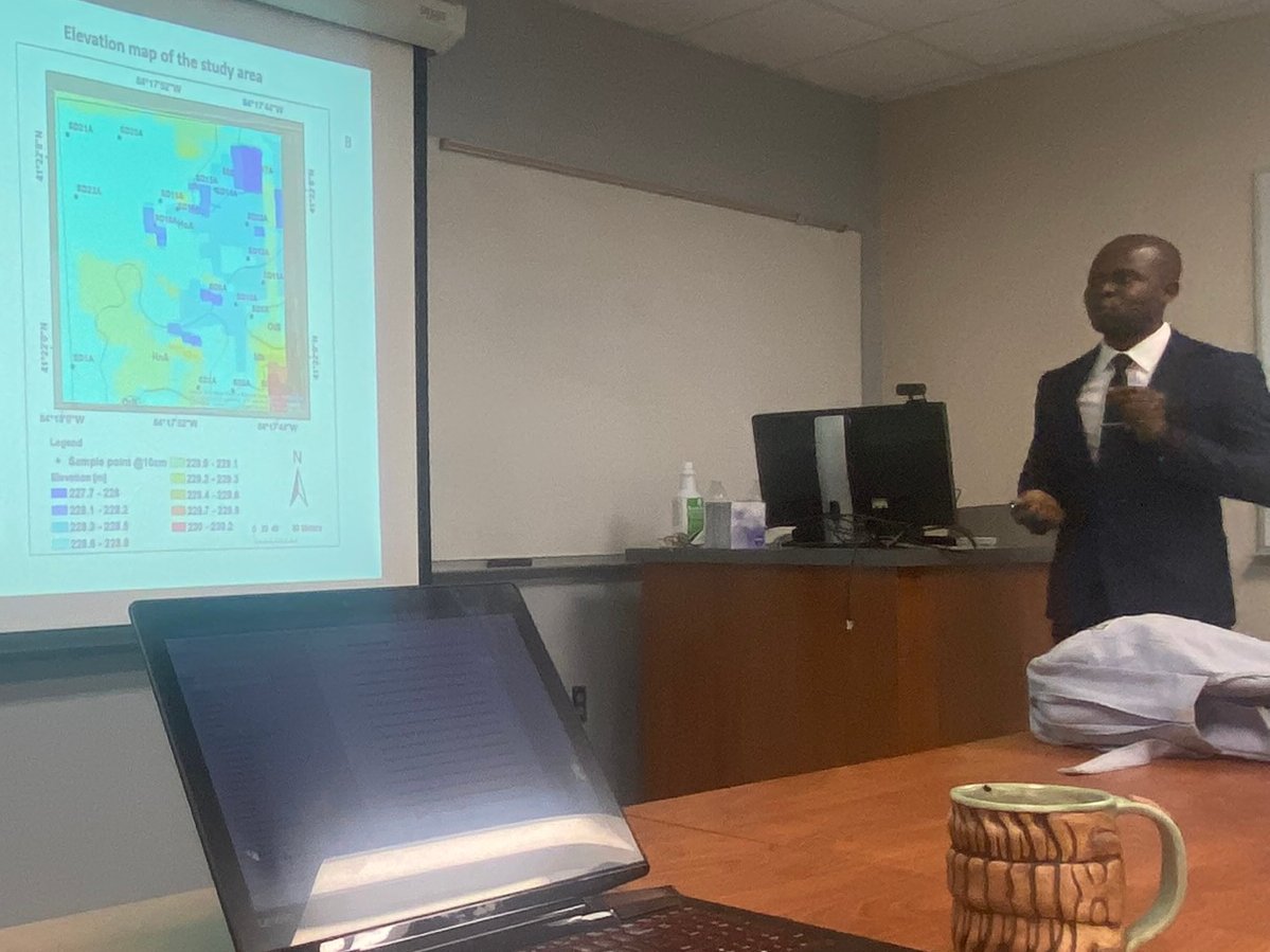 Congratulations to Efemena Emmanuel <a href="/EfemenaEmmanue1/">Efemena Emmanuel</a>, a grad student from my lab, for successfully defending his M.S. thesis. Great job, excellent research! Welcome to the Ph.D. side <a href="/UToledo_NSM/">UToledo NSM</a>
