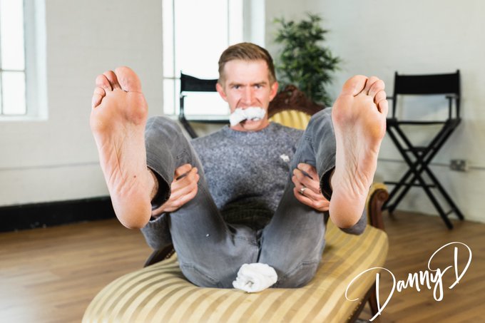 Where do you want my filthy feet?  In your mouth or in your filthy wet 🍑  You know what they say... big<a href="/tag/creampie"class="tags"><span>#creampie</span></a><a href="/tag/onlyfans"class="tags"><span>#onlyfans</span></a>