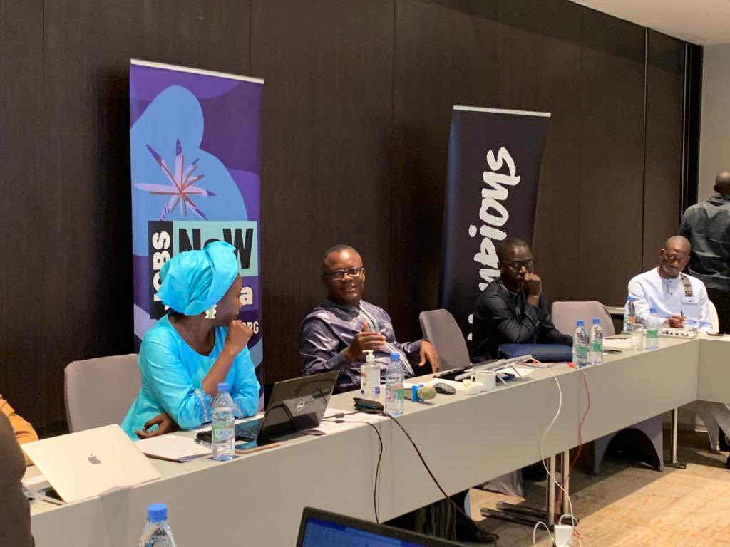 oneenafrique's tweet photo. Cette rencontre a permis à la coalition de définir une stratégie inclusive et intégrée afin de centraliser les multiples efforts de promotion de la création d’emploi au Sénégal 🇸🇳. #JobsNowAfrica @Assodesire @KhadyMati https://t.co/j0ubznl2Mf